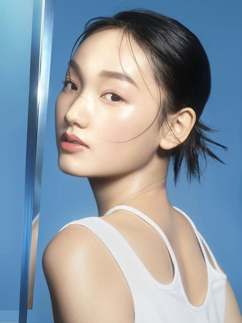 LIAN YUXIN